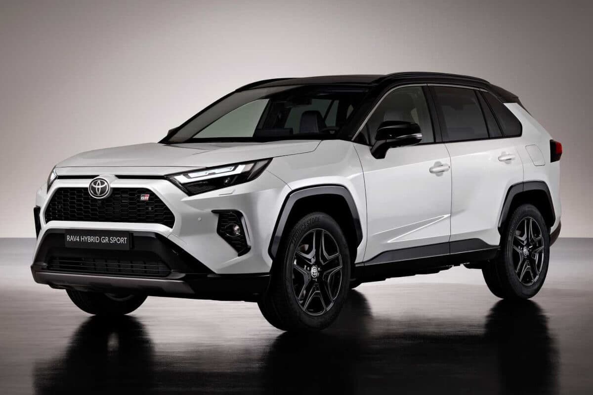 TOYOTA RAV4